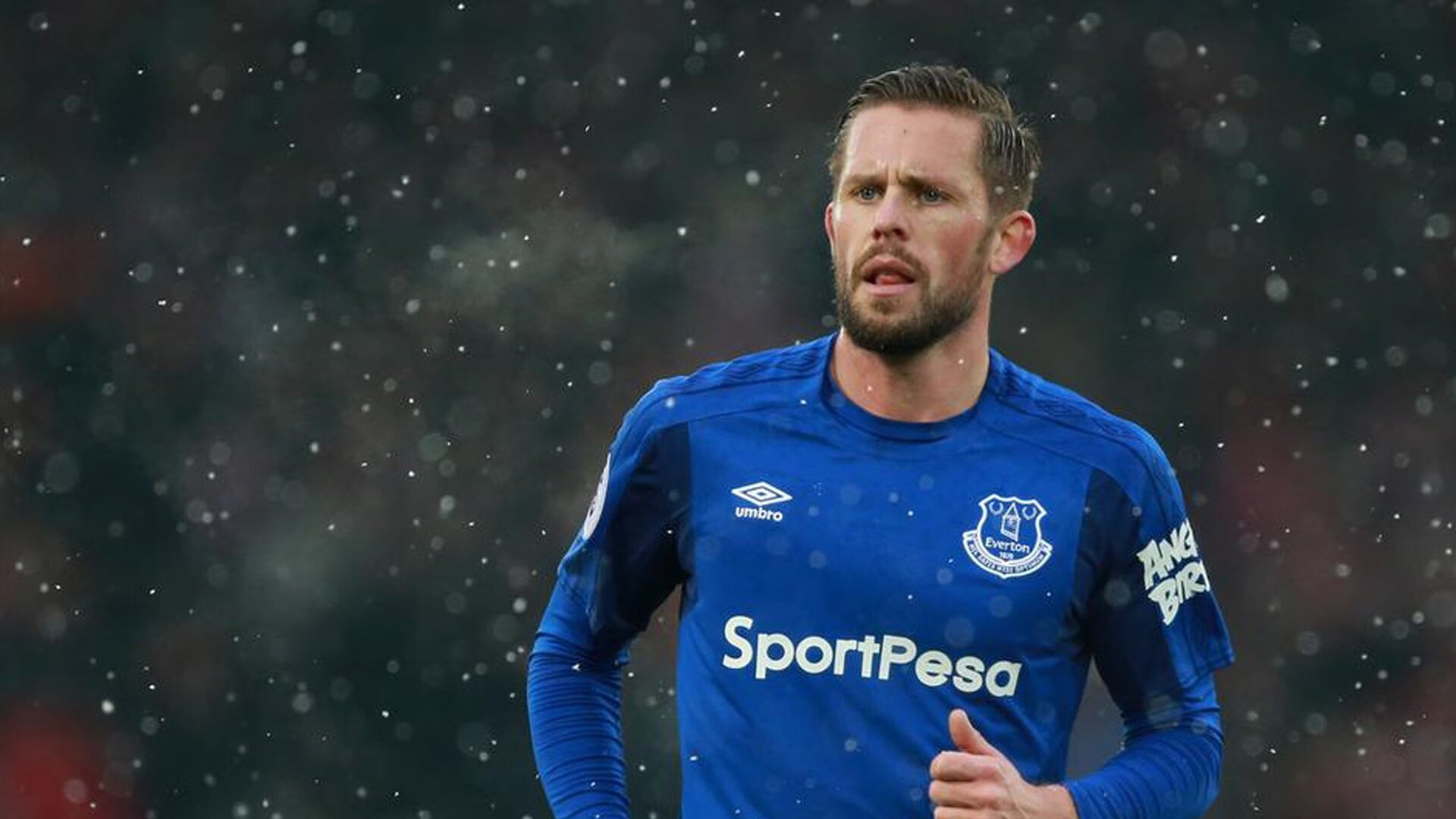 巴西队在南美预赛中领先，出线形势明朗